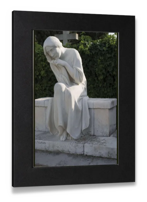 Gerahmter Druck : Josep Llimona i Bruguera - Skulptur 'Junge Mädchen' Gerahmter Druck : Josep Llimona i Bruguera - Skulptur 'Junge Mädchen'