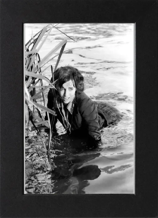Gerahmter Druck : Unterhaltung: Fernsehprogramme: Filmen der Mannsucht. Gerahmter Druck : Unterhaltung: Fernsehprogramme: Filmen der Mannsucht.