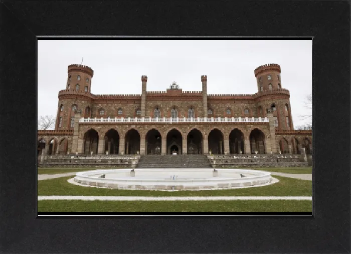 Gerahmter Druck : Schloss Marianna Oranska aus dem 19. Jahrhundert in Kamieniec Zabkowicki Gerahmter Druck : Schloss Marianna Oranska aus dem 19. Jahrhundert in Kamieniec Zabkowicki