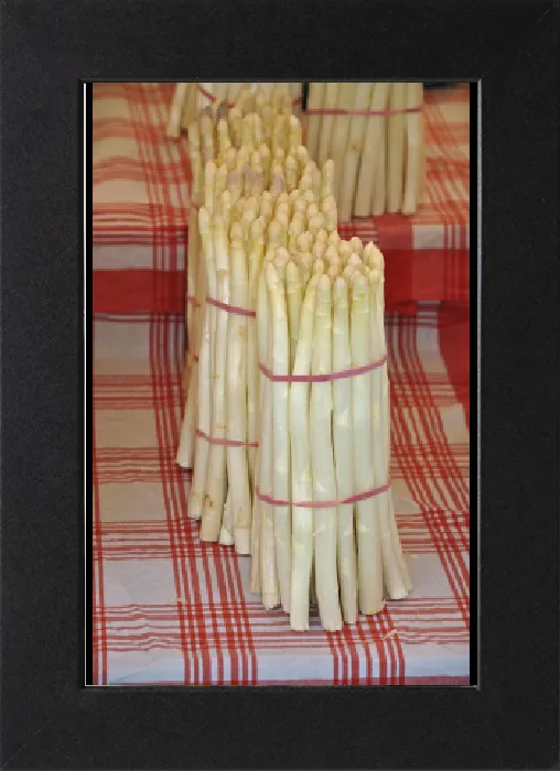 Gerahmter Druck : Spargel, Spargel, weißer Spargel. Gerahmter Druck : Spargel, Spargel, weißer Spargel.