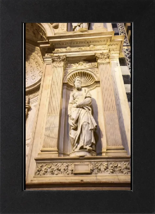 Gerahmter Druck : Siena, Italien, Statue des Heiligen Paulus von Michelangelo Buonarroti im Dom von Siena. Gerahmter Druck : Siena, Italien, Statue des Heiligen Paulus von Michelangelo Buonarroti im Dom von Siena.