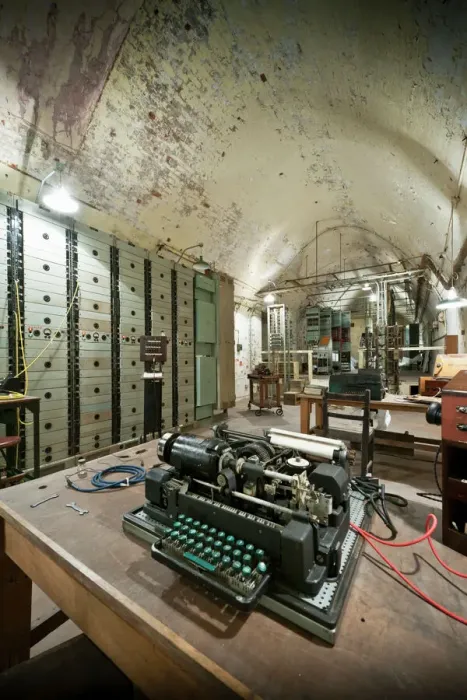 Gerahmter Druck : Doverer Schloss Kriegszeiten Tunnel N110338