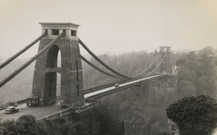 Gerahmter Druck : Clifton-Suspensionbrücke JRU01_01_225