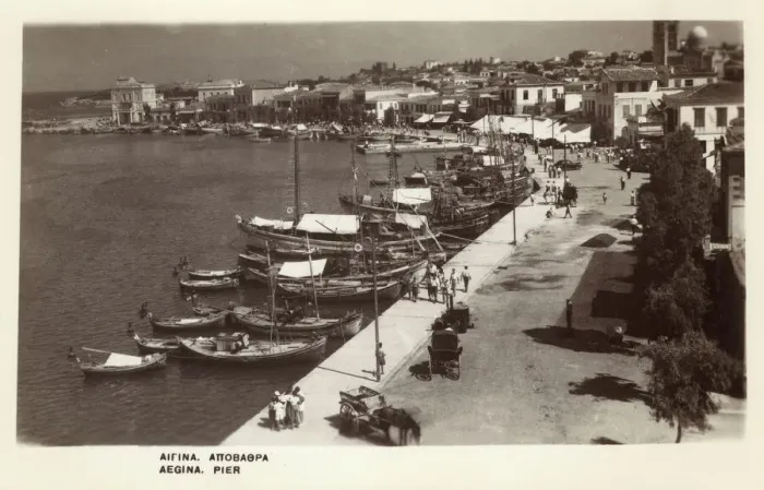 Gerahmter Druck : Aigina, Griechenland - Der Hafen Gerahmter Druck : Aigina, Griechenland - Der Hafen