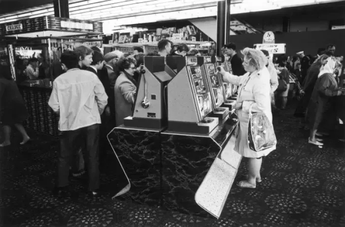 Gerahmter Druck : Freizeitautomat Gerahmter Druck : Freizeitautomat