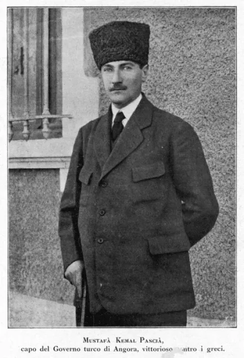 Gerahmter Druck : Die Atatürks / Ilz 1921 Gerahmter Druck : Die Atatürks / Ilz 1921