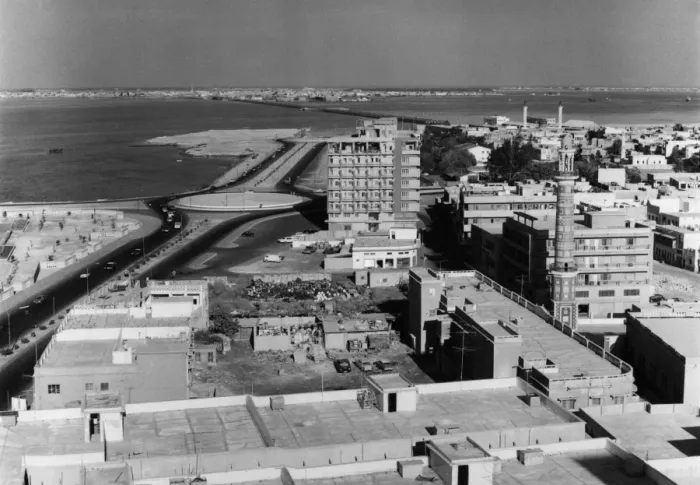 Gerahmter Druck : Bahrein / Manaamä Gerahmter Druck : Bahrein / Manaamä