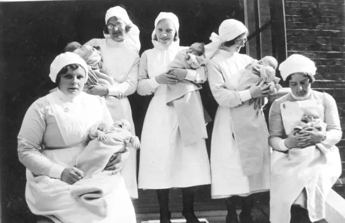 Gerahmter Druck : Mütter und Babys Gerahmter Druck : Mütter und Babys