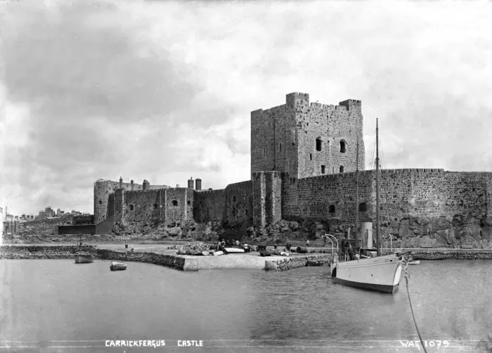 Gerahmter Druck : Karrickfergussburg Gerahmter Druck : Karrickfergussburg
