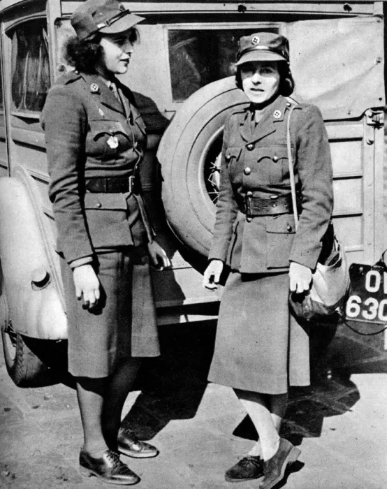 Gerahmter Druck : Kathleen Mann, 1940