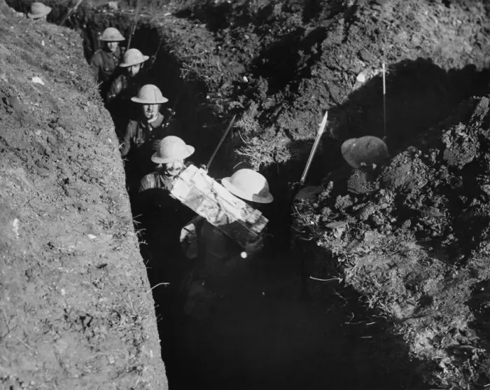 Gerahmter Druck : Kommunikationsstollen 1916 Gerahmter Druck : Kommunikationsstollen 1916