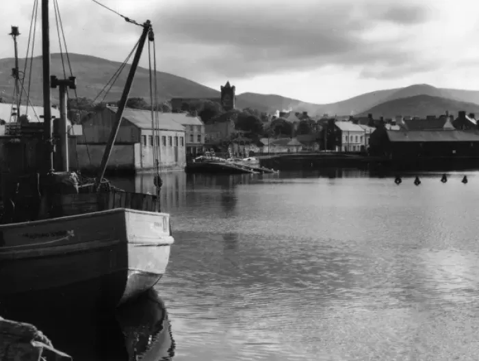 Gerahmter Druck : Dingle Hafen Gerahmter Druck : Dingle Hafen