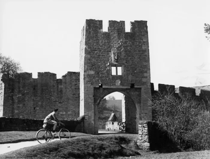 Gerahmter Druck : Schloss Farleigh Tor Gerahmter Druck : Schloss Farleigh Tor