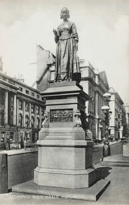 Gerahmter Druck : Friedensdenkmal von Florence Nightingale Gerahmter Druck : Friedensdenkmal von Florence Nightingale