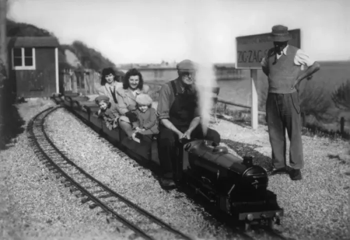 Gerahmter Druck : Folkestones Eisenbahn Gerahmter Druck : Folkestones Eisenbahn