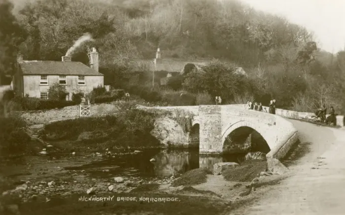 Gerahmter Druck : Hucklebrücke, Horroxbrigg, Devon Gerahmter Druck : Hucklebrücke, Horroxbrigg, Devon