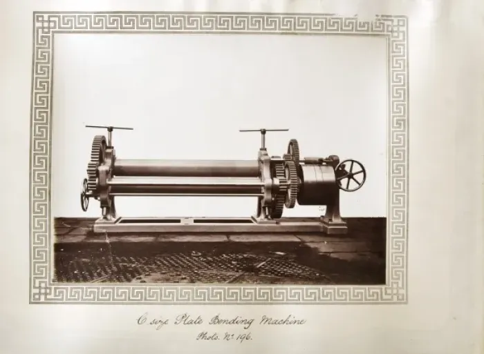 Gerahmter Druck : Kleinkastenbogenmaschine Gerahmter Druck : Kleinkastenbogenmaschine