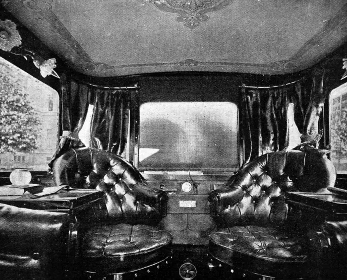 Gerahmter Druck : Innenaus der neuen Pullman-Mors-Car Gerahmter Druck : Innenaus der neuen Pullman-Mors-Car