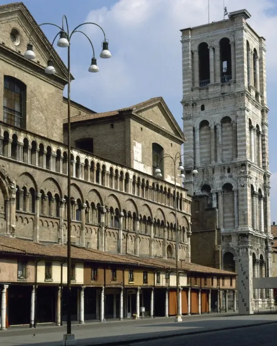 Gerahmter Druck : Italien, Ferrara, Emilia-Romagna, Dom, Turm der Glocke 1,5 m Gerahmter Druck : Italien, Ferrara, Emilia-Romagna, Dom, Turm der Glocke 1,5 m