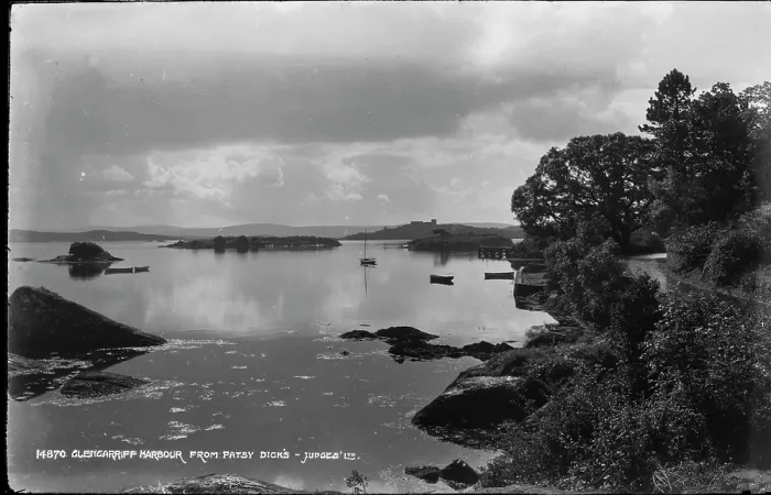 Gerahmter Druck : Glengarriff Harbour von Patsy Dicks Gerahmter Druck : Glengarriff Harbour von Patsy Dicks