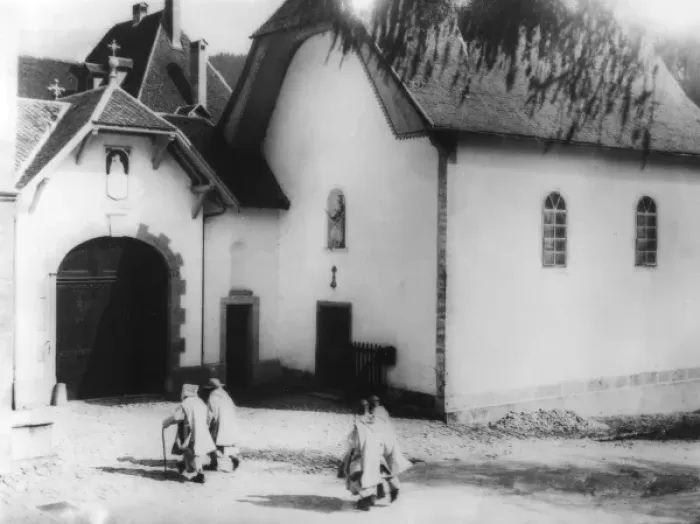 Gerahmter Druck : Valtsaing Kloster Gerahmter Druck : Valtsaing Kloster
