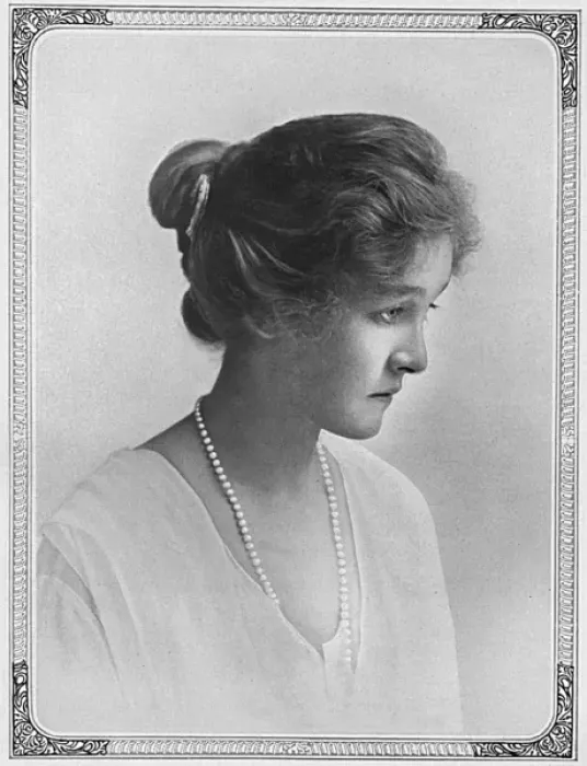 Gerahmter Druck : Lady Violet Astor