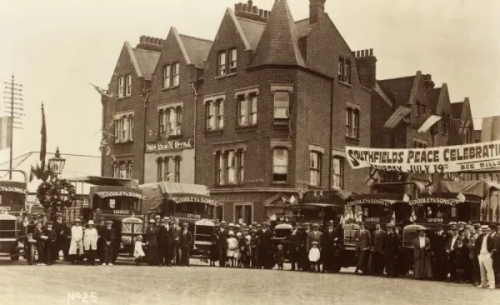 Gerahmter Druck : Southfields, London Gerahmter Druck : Southfields, London