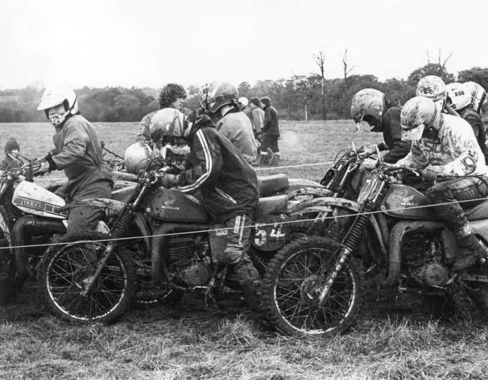 Gerahmter Druck : Motorradcross Rennräder Gerahmter Druck : Motorradcross Rennräder