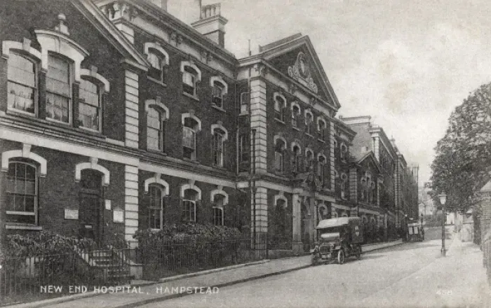 Gerahmter Druck : Neues Ende Krankenhaus, Hampstead, Nordlondon Gerahmter Druck : Neues Ende Krankenhaus, Hampstead, Nordlondon