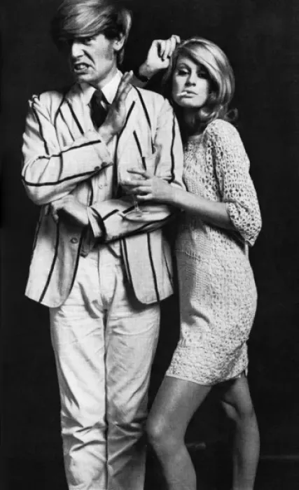 Gerahmter Druck : Quentin Jacobsen mit Model Gerahmter Druck : Quentin Jacobsen mit Model