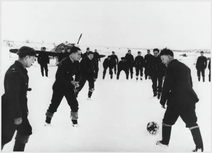 Gerahmter Druck : Raf vs Sowjetluftwaffe Gerahmter Druck : Raf vs Sowjetluftwaffe