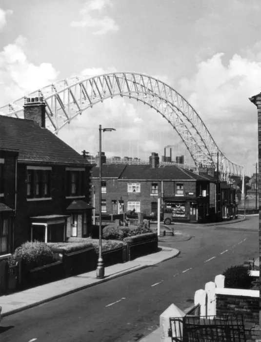 Gerahmter Druck : Runcorn-Widnes Brücke Gerahmter Druck : Runcorn-Widnes Brücke