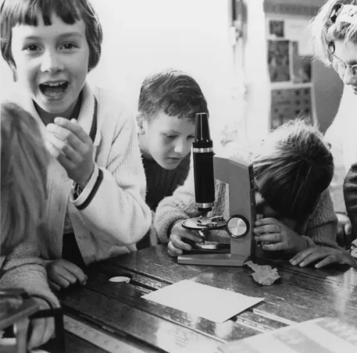 Gerahmter Druck : Wissenschaftslektion