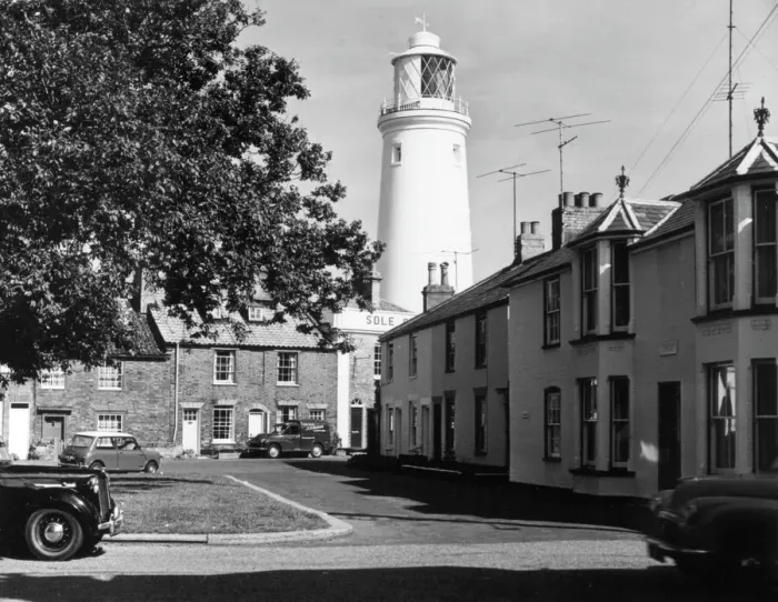 Gerahmter Druck : Südwald Leuchtturm Gerahmter Druck : Südwald Leuchtturm