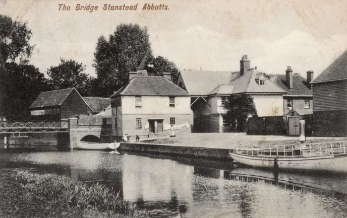 Gerahmter Druck : Stanhed Abbots - Die Brücke Gerahmter Druck : Stanhed Abbots - Die Brücke