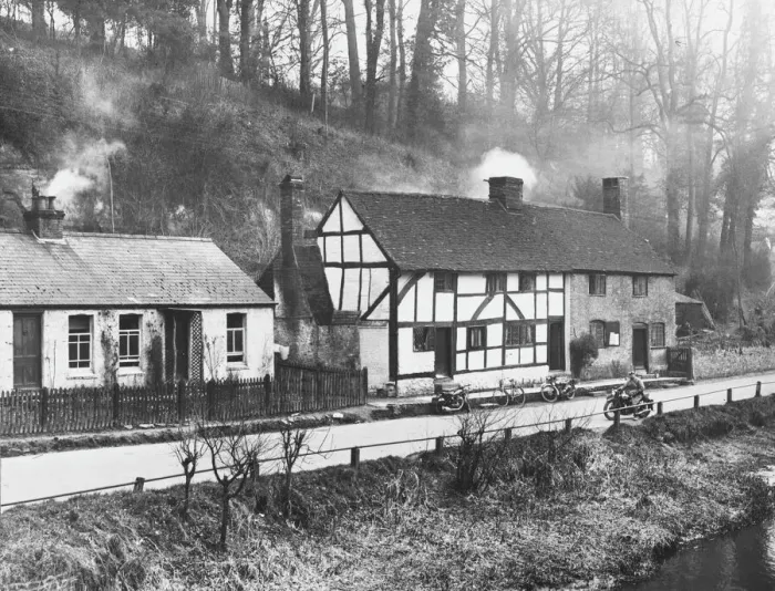Gerahmter Druck : Surrey Cottage Gerahmter Druck : Surrey Cottage