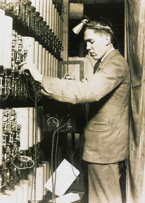 Gerahmter Druck : Telefonauswahl 1929 Gerahmter Druck : Telefonauswahl 1929