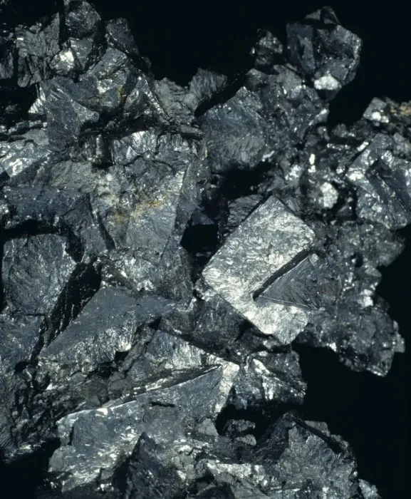 Gerahmter Druck : Ein Acanthit-Präparat C013 / 6670. Gerahmter Druck : Ein Acanthit-Präparat C013 / 6670.