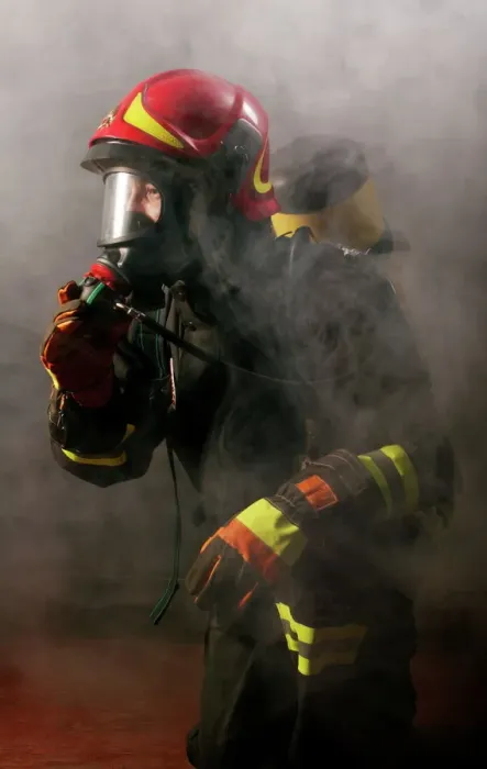 Gerahmter Druck : Firefighter Gerahmter Druck : Firefighter