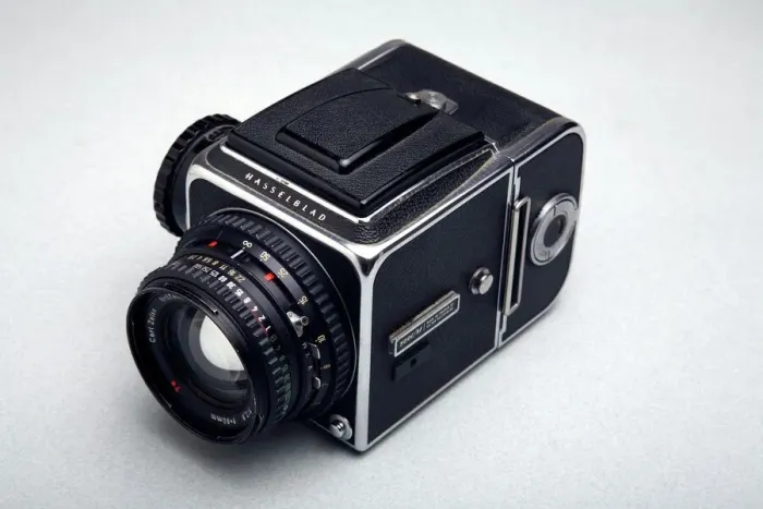 Gerahmter Druck : Mittelformatfilmkamera Gerahmter Druck : Mittelformatfilmkamera