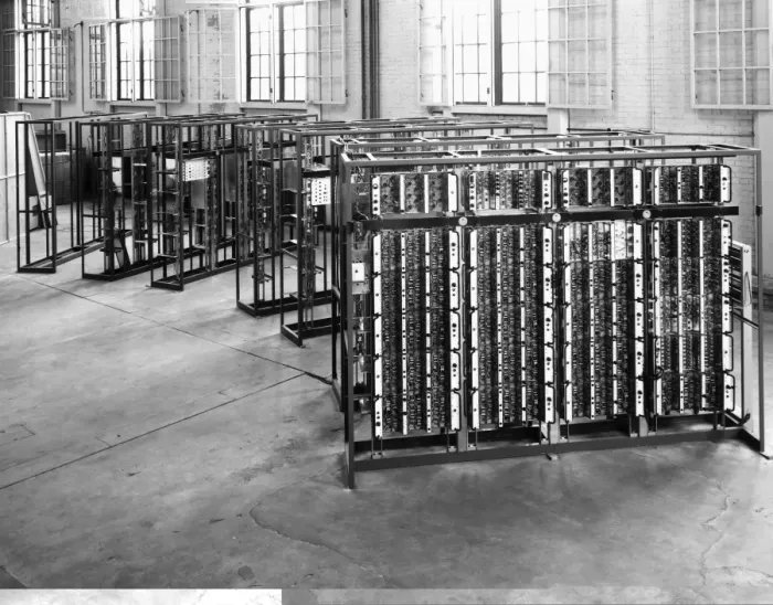 Gerahmter Druck : Flugzeug ACE Computerkomponenten, 1950er Jahre C013 / 7166 Gerahmter Druck : Flugzeug ACE Computerkomponenten, 1950er Jahre C013 / 7166
