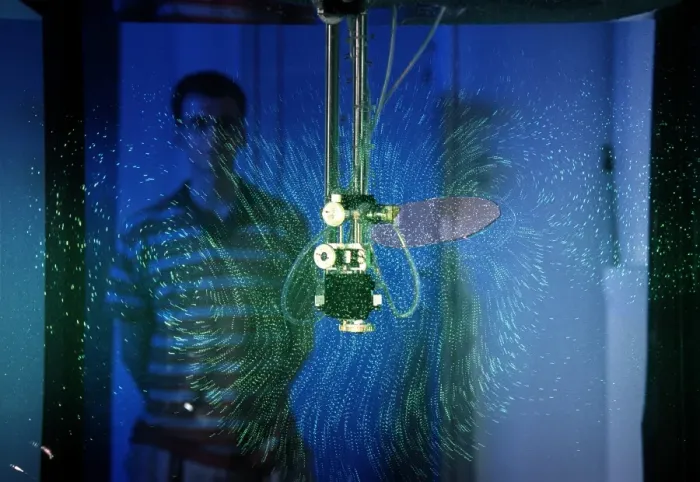 Gerahmter Druck : Roboter Bienen Gerahmter Druck : Roboter Bienen