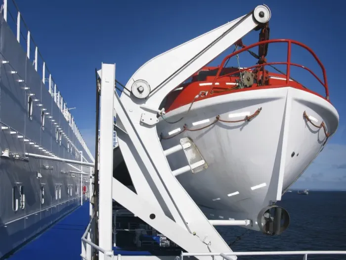 Gerahmter Druck : Schiffsschlauchboot Gerahmter Druck : Schiffsschlauchboot