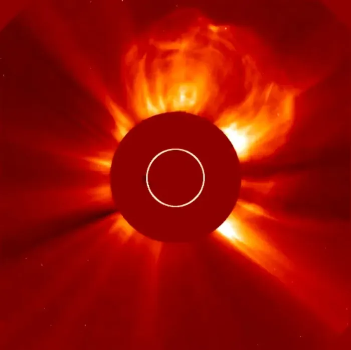 Gerahmter Druck : Sonnenexplosion, SOHO-Bild Gerahmter Druck : Sonnenexplosion, SOHO-Bild