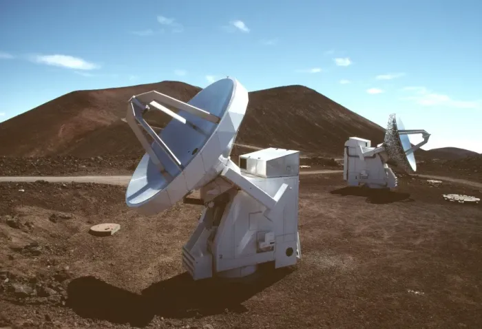 Gerahmter Druck : Submillimeter-Array-Radioteleskope Gerahmter Druck : Submillimeter-Array-Radioteleskope