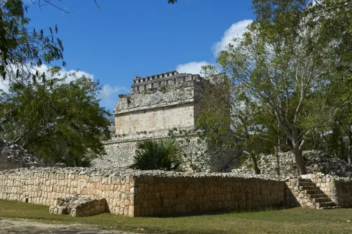 Gerahmter Druck : Altmayaer Ruinen von Chichen Itza, Weltkulturerbe der UNESCO im Bundesstaat Yucatan Gerahmter Druck : Altmayaer Ruinen von Chichen Itza, Weltkulturerbe der UNESCO im Bundesstaat Yucatan