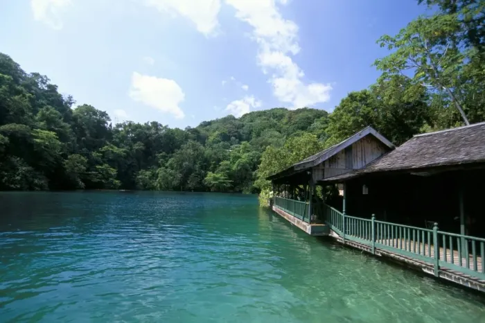 Gerahmter Druck : Blauer See Gerahmter Druck : Blauer See