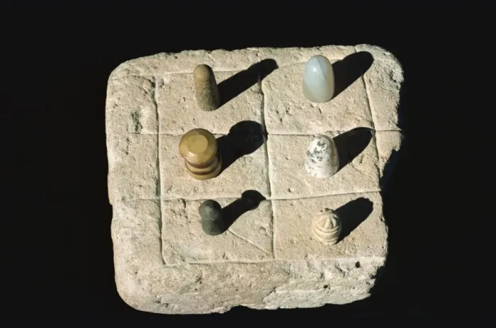 Gerahmter Druck : Schachbrett aus Mohenjo-Daro Gerahmter Druck : Schachbrett aus Mohenjo-Daro
