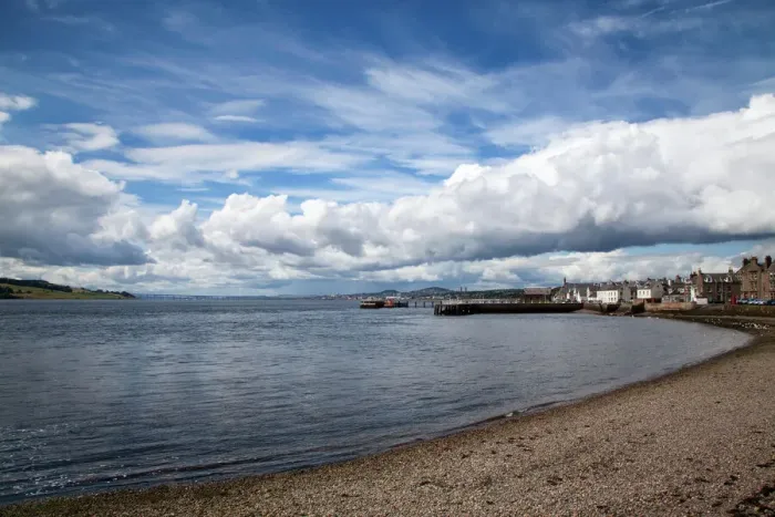 Gerahmter Druck : Klarer Sturm in Broughty Ferry, Dundee, Schottland Großbritannien Europa Gerahmter Druck : Klarer Sturm in Broughty Ferry, Dundee, Schottland Großbritannien Europa