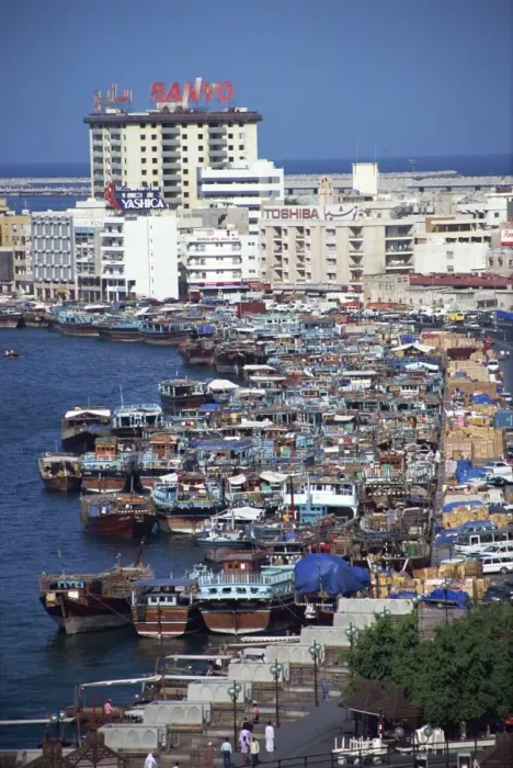 Gerahmter Druck : Der Dhow Hafen Gerahmter Druck : Der Dhow Hafen